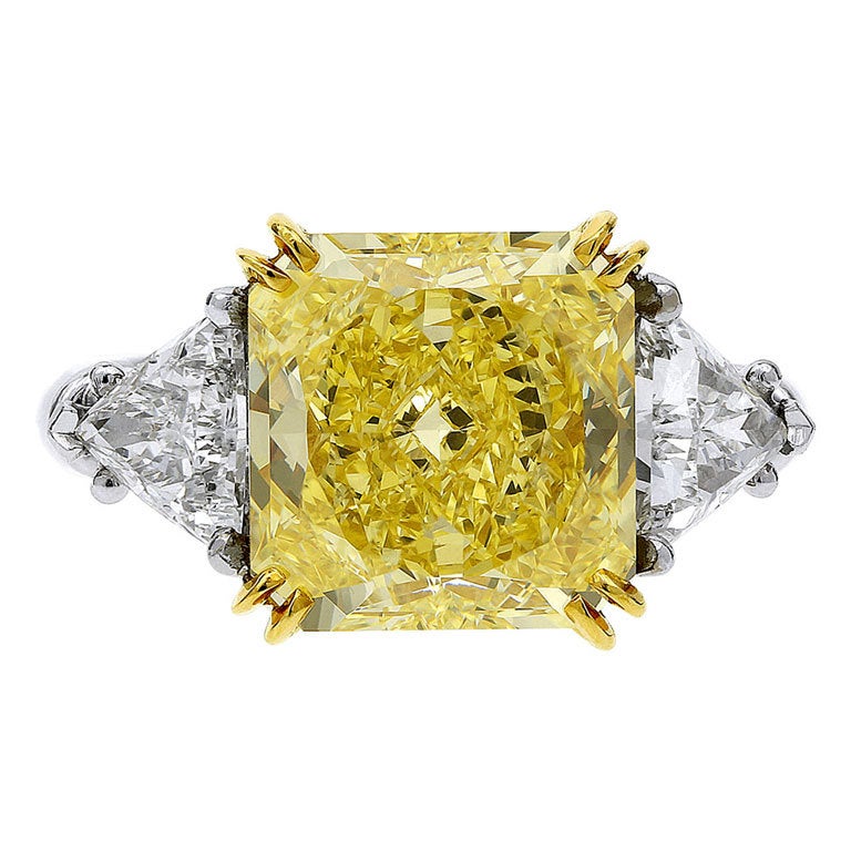 5.03 Fancy Intense Yellow Diamond Ring