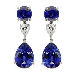  17.22 Carats Sapphires Diamond Gold Drop Earrings
