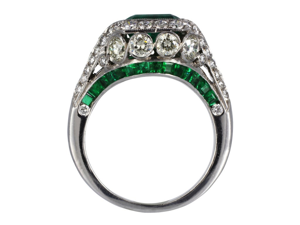 Elegant 2.26ct Colombian Emerald & Diamond Ring 1