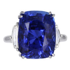 15.02 Ceylon Sapphire 
Diamond Ring