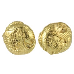 Vintage Gold Fish Motif Earrings