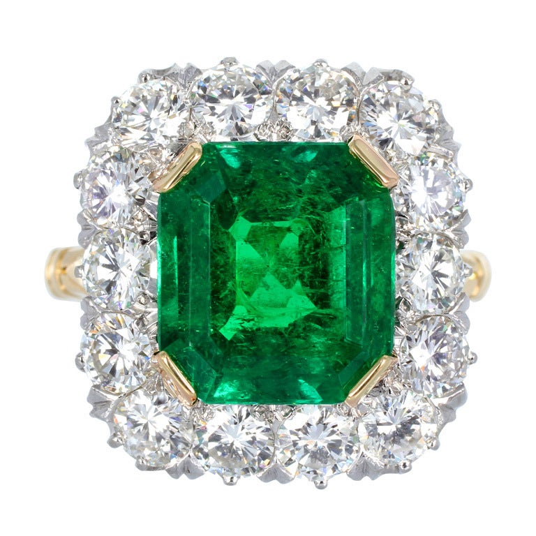 5.02ct Colombian Emerald And Diamond Ring at 1stDibs