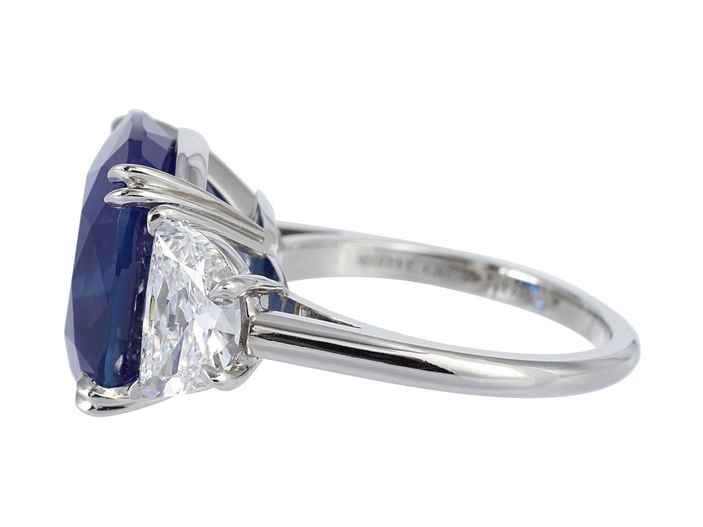 Women's Extremely Rare 14.54ct No Heat Kashmir Sapphire Ring For Sale