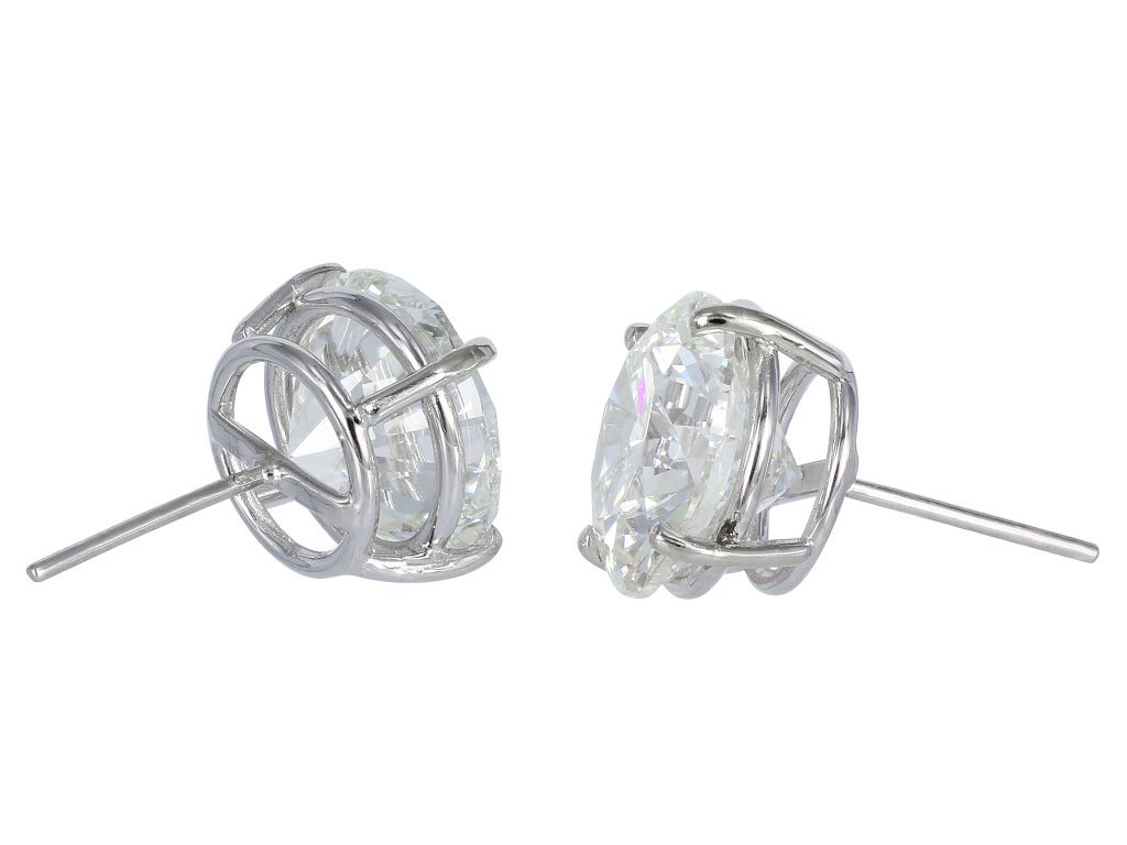 Contemporary 12.02ctw Round Brilliant Diamond Stud Earrings