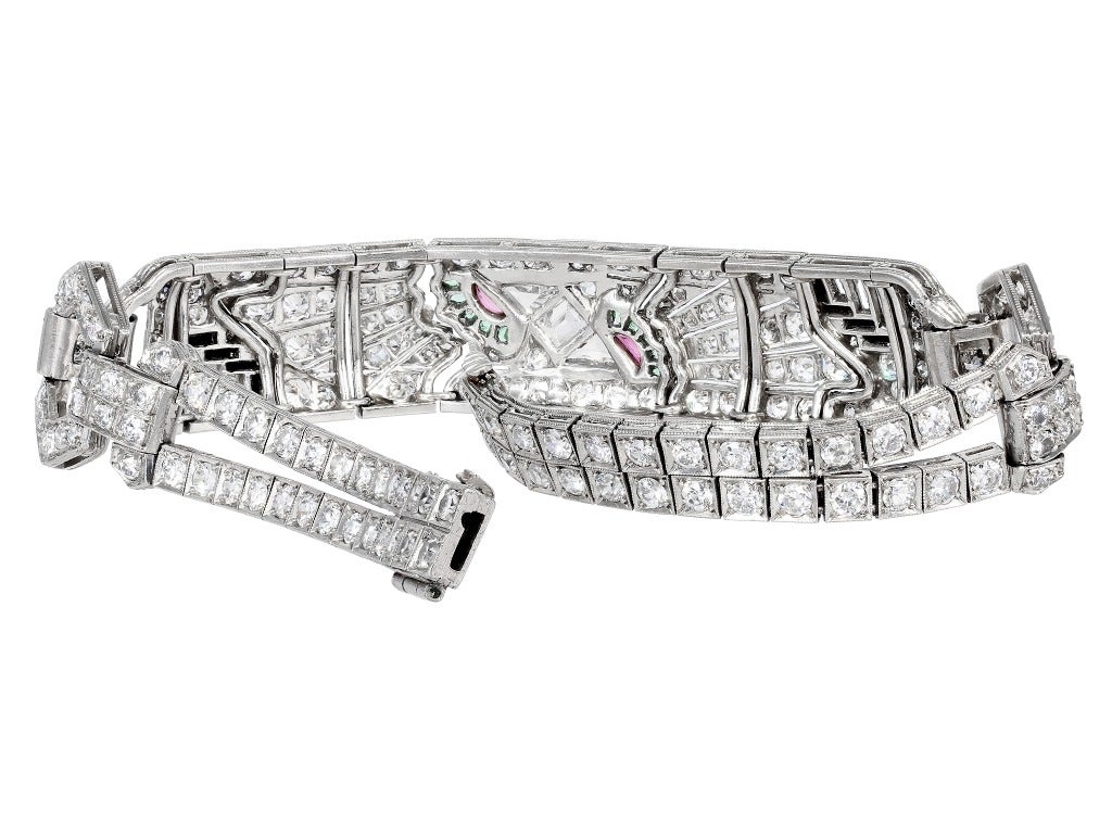 Art Deco Egyptian Revival Gem Set Diamond Platinum Flexible Bracelet In Excellent Condition In Chestnut Hill, MA