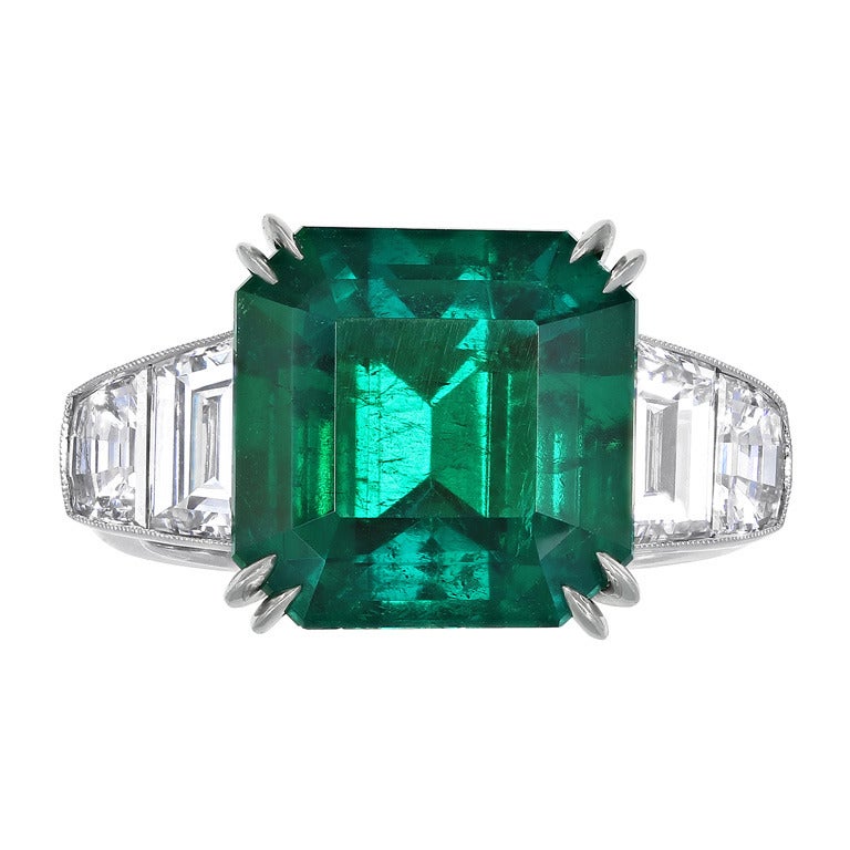 7.28 Carat Gem Colombian Emerald Diamond Ring For Sale