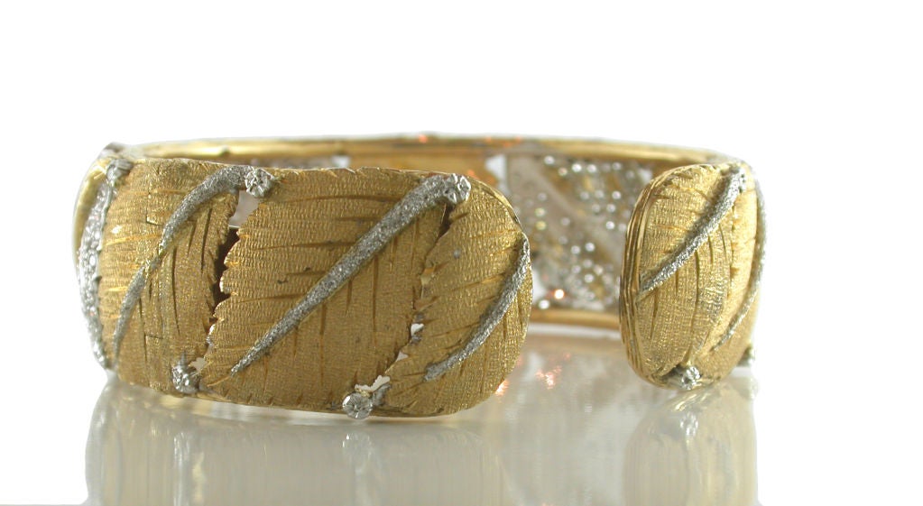 Women's Beautiful & Elegant M. BUCCELLATI Diamond Leaf Cuff Bracelet