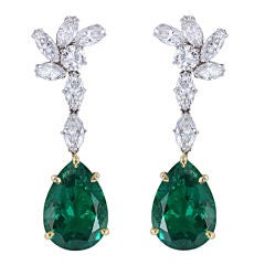 Very Fine Colombian Emerald 
Diamond Earrings