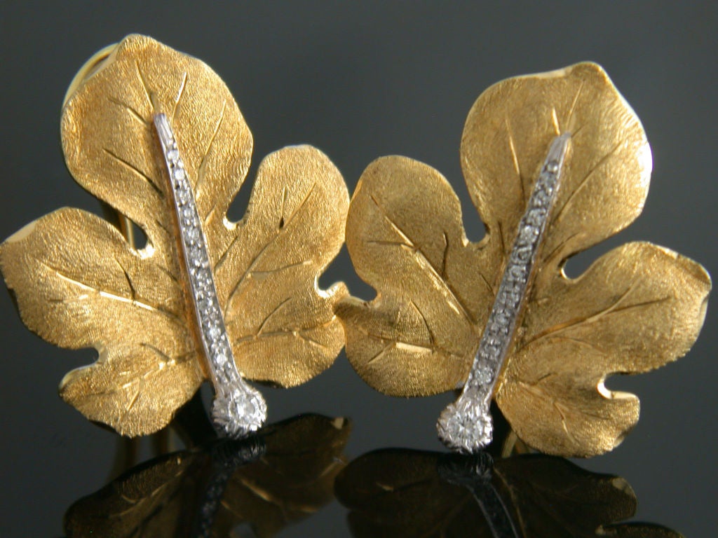 BUCCELLATI Gold Leaf Clip Earrings