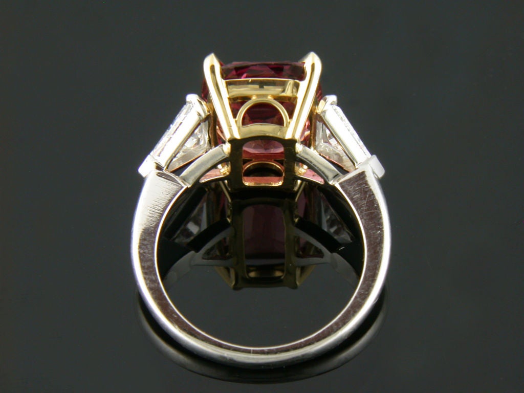 Rare and Magnificent Padparadsha Sapphire Ring 1