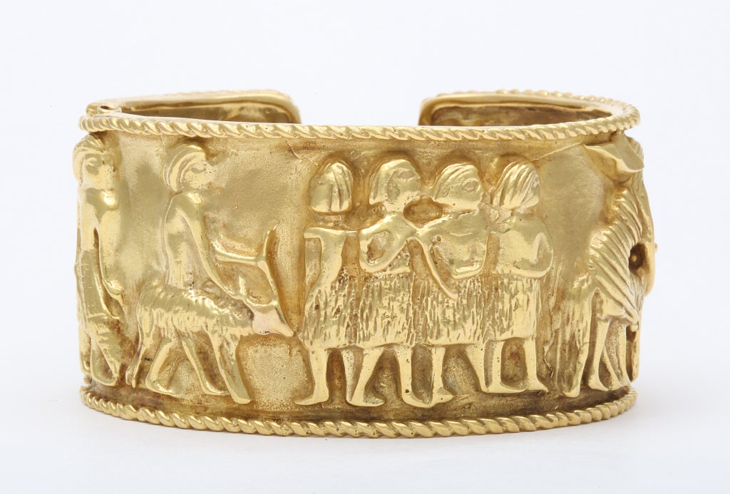 Pretty Egyptian Style Antiqued Gold w Brown Sienna Enamel Hinged Bangle Bracelet 