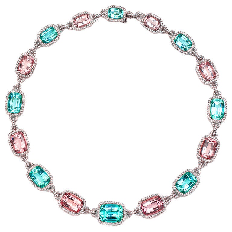 LAURA MUNDER Mint Green Tourmaline, Morganite and Diamond Necklac For Sale