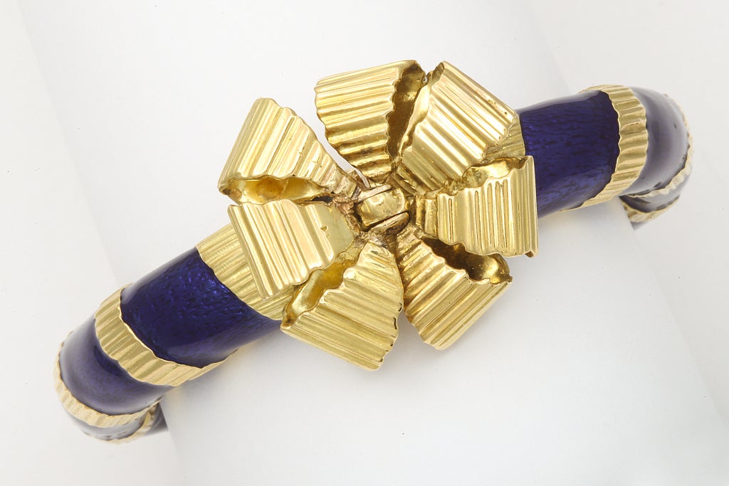 TIFFANY & CO.  Gold and Enamel Ribbon Bracelet 1