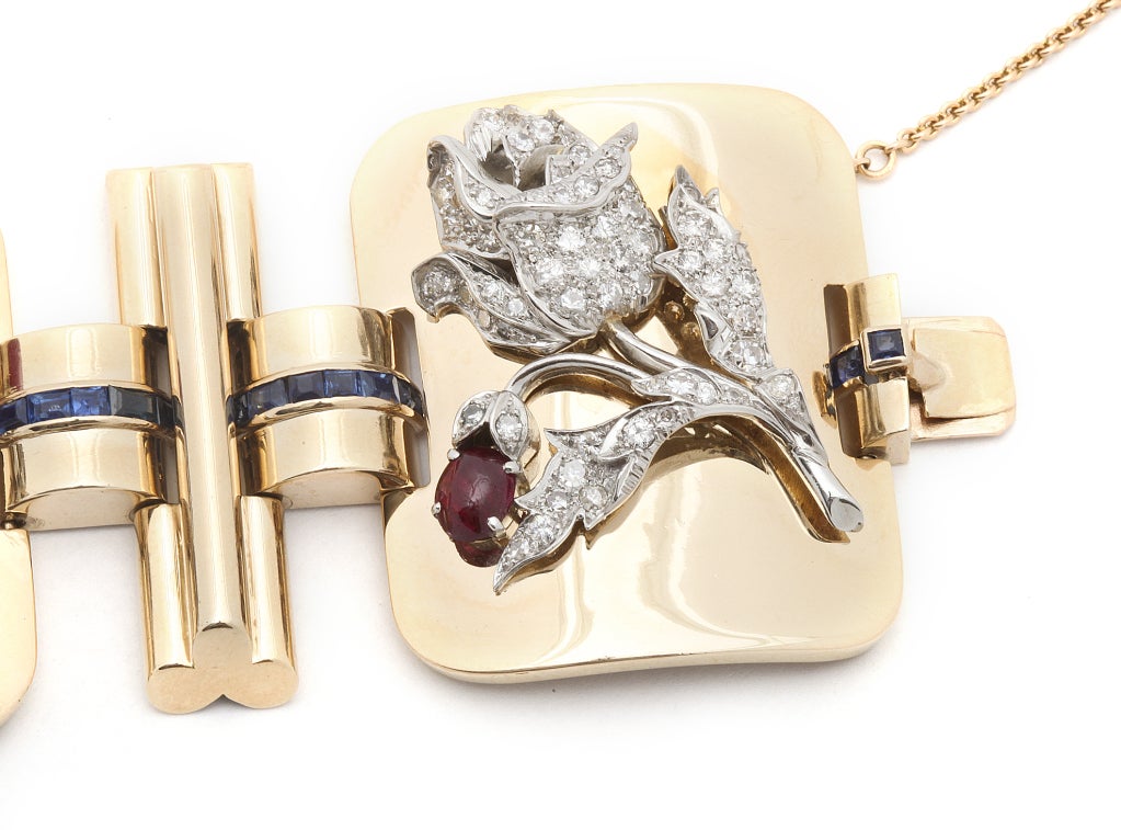 Bracciale retrò con diamanti e gemme intagliate in oro in vendita 1