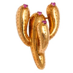 1970s Tiffany Gold and Ruby Brooch