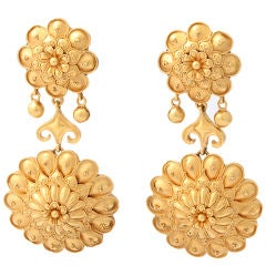 ZOLOTAS Large Classic Pendant Earclips 22KT Gold