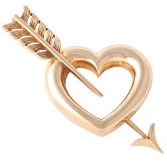 Large 1940
s Heart and Arrow Brooch 14KT Rose Gold