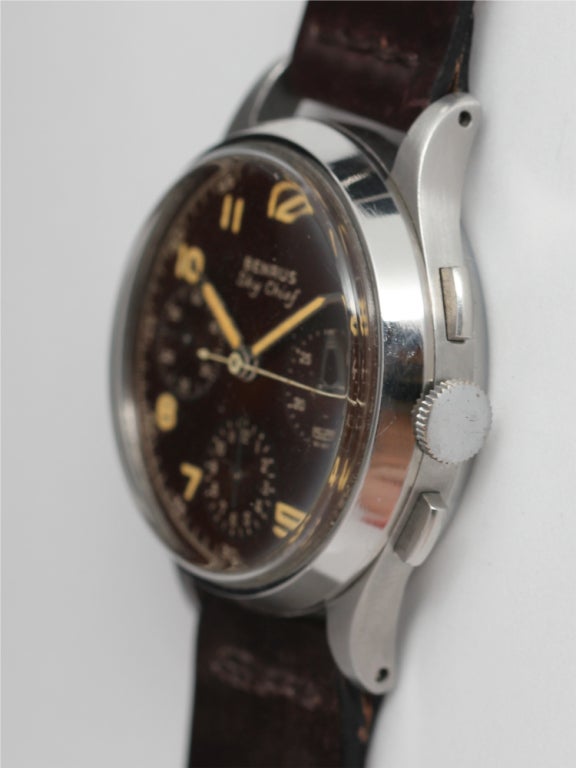 Benrus stainless steel Sky Chief manual-wind chronograph wristwatch, circa 1950s with stunning original tropical chocolate dial in mint condition with beautifully aged rich mocha-color luminous indices. 35mm round snapback case free of marks.