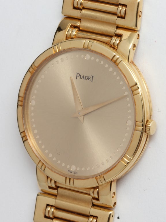 Women's or Men's Piaget Yellow Gold Dancer Wristwatch circa 1990s