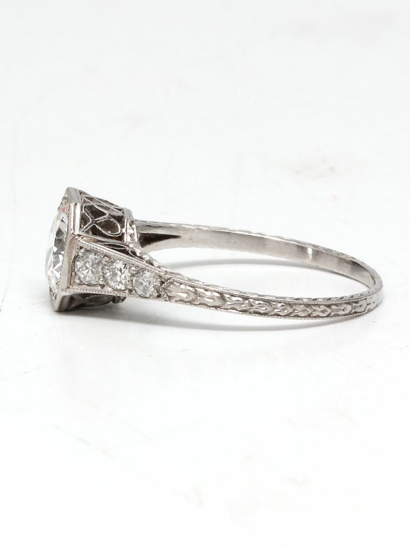 1920's Platinum 0.90ct Old European Cut Diamond Ring In Excellent Condition In West Hollywood, CA