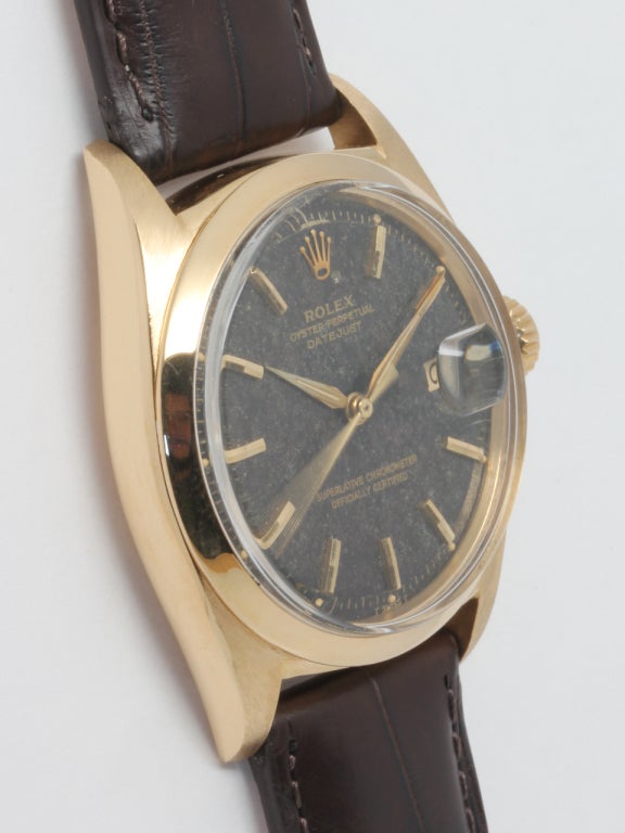 Rolex Yellow Gold Datejust Wristwatch with Natural Color-Change Dial circa 1960