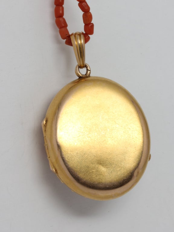 Women's Coral Pearl Gold Victorian Locket For Sale