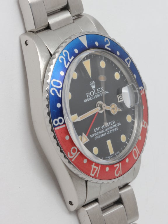 Rolex stainless steel GMT-Master wristwatch, Ref. 1675, serial number 6.0 million, circa 1978. Original matte black dial with patinaed luminous indexes and hands. Self-winding calibre 1570 movement with sweep seconds and date. With nicely faded red