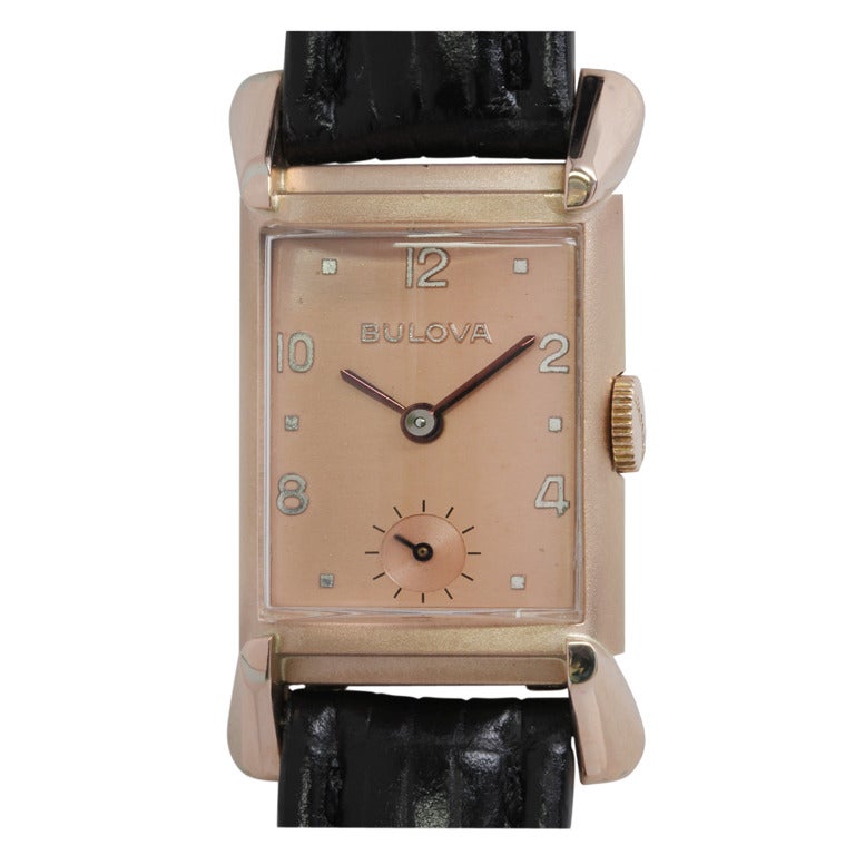 Bulova Rose Gold-Filled Rectangular Wristwatch with Flared Lugs circa 1940s