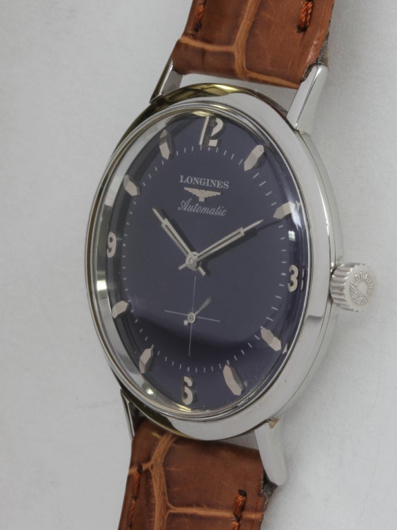 Longines Stainless Steel Automatic Wristwatch with Blue Dial circa 1960s In Good Condition In West Hollywood, CA