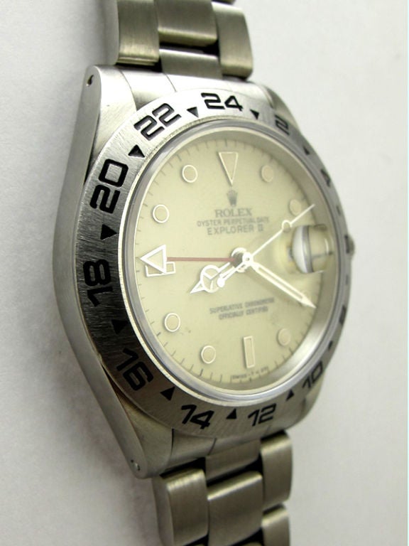 16570 cream dial