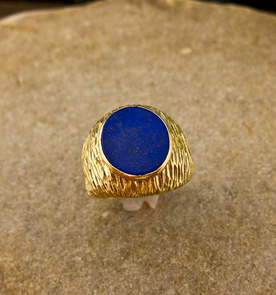 Women's or Men's Cartier Lapis Gold Ring For Sale