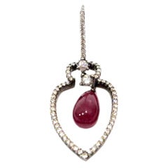 Vintage Cabouchon Ruby , Gold and Diamond Pendant