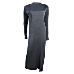 ISSEY MIYAKE Pleated dress