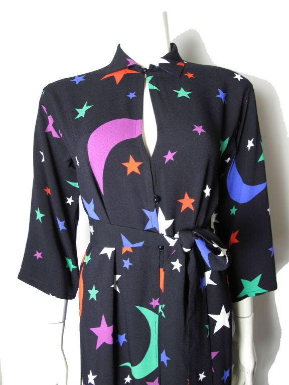 1970s Yves Saint Laurent Rive Gauche tunic. <br />
Slits at sides and keyhole at neck. <br />
<br />
Condition: Excellent.  34