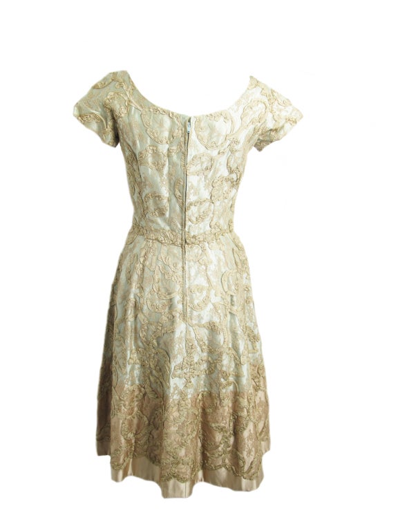 Hattie Carnegie lace dress In Fair Condition In Austin, TX