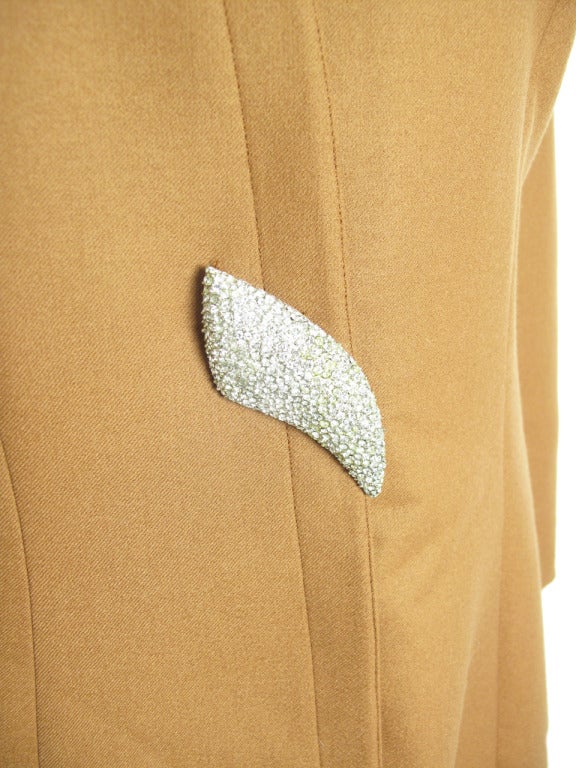 Thierry Mugler Couchtisch mit Strassknöpfen von Thierry Mugler