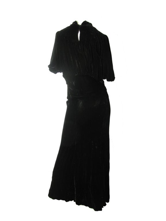 Women's 1930s long black gown