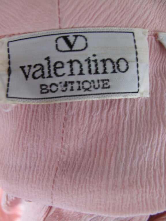 Valentino silk blouse In Excellent Condition In Austin, TX