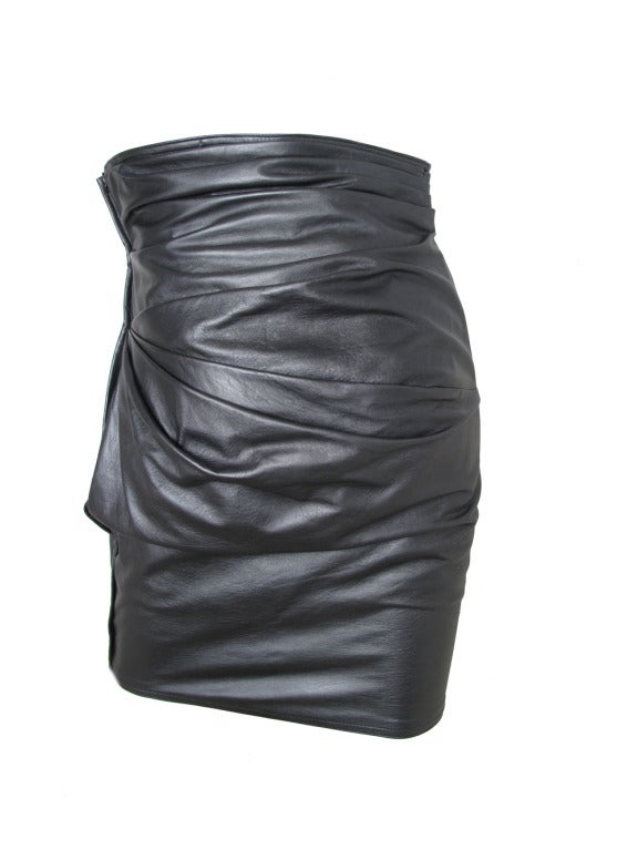 Ungaro 1980s black metallic leather skirt In Excellent Condition In Austin, TX