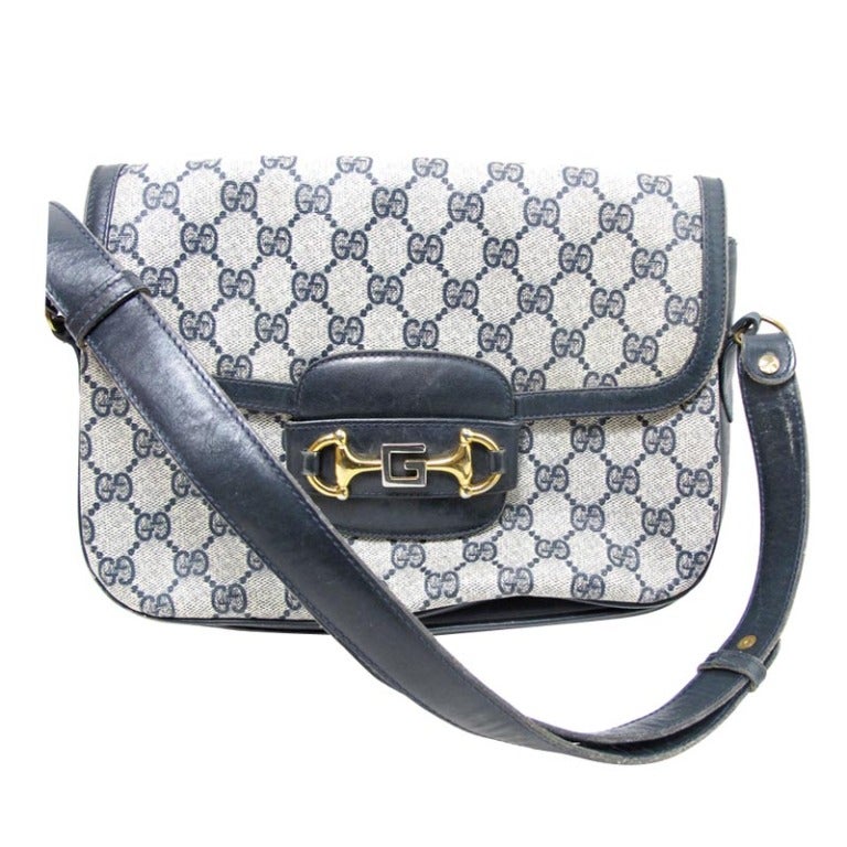 1970s Gucci logo shoulder bag