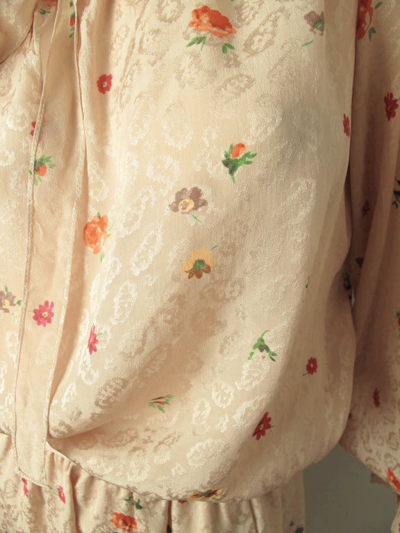 Beige Oscar de la Renta silk floral blouse and skirt 