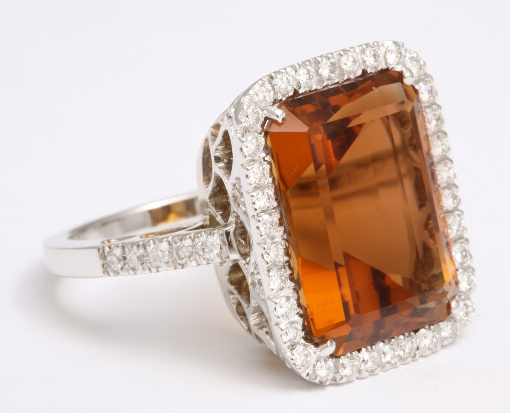 Madeira Citrine Diamond Ring In New Condition In Bal Harbour, FL