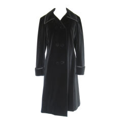 Vintage 1960s Black Velvet Glamour Coat