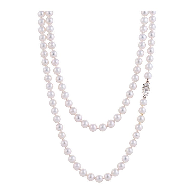 Pearl Necklace with 1.0 Carat Diamond Clasp