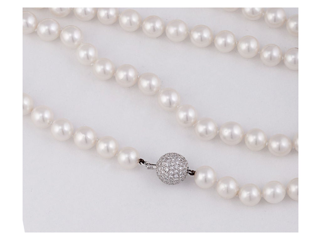 Pearl Necklace with Diamond Ball Clasp