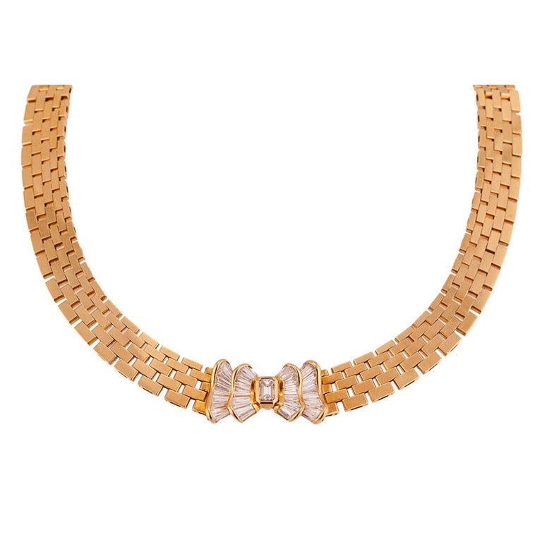 Garrard Diamond and 18 Karat Gold Bow Necklace For Sale