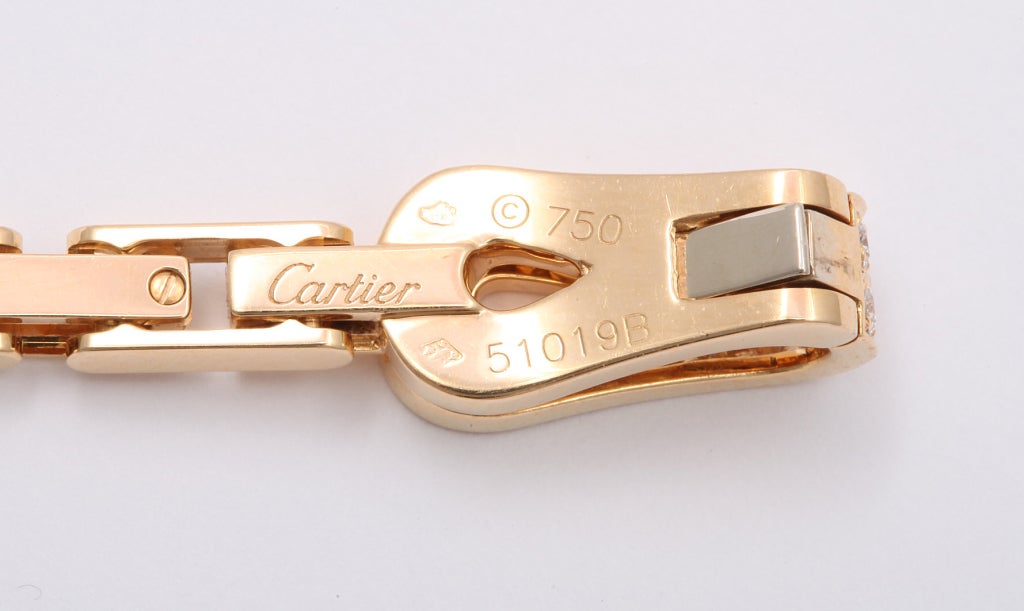 CARTIER PARIS Link Bracelet Set with Diamonds For Sale 1