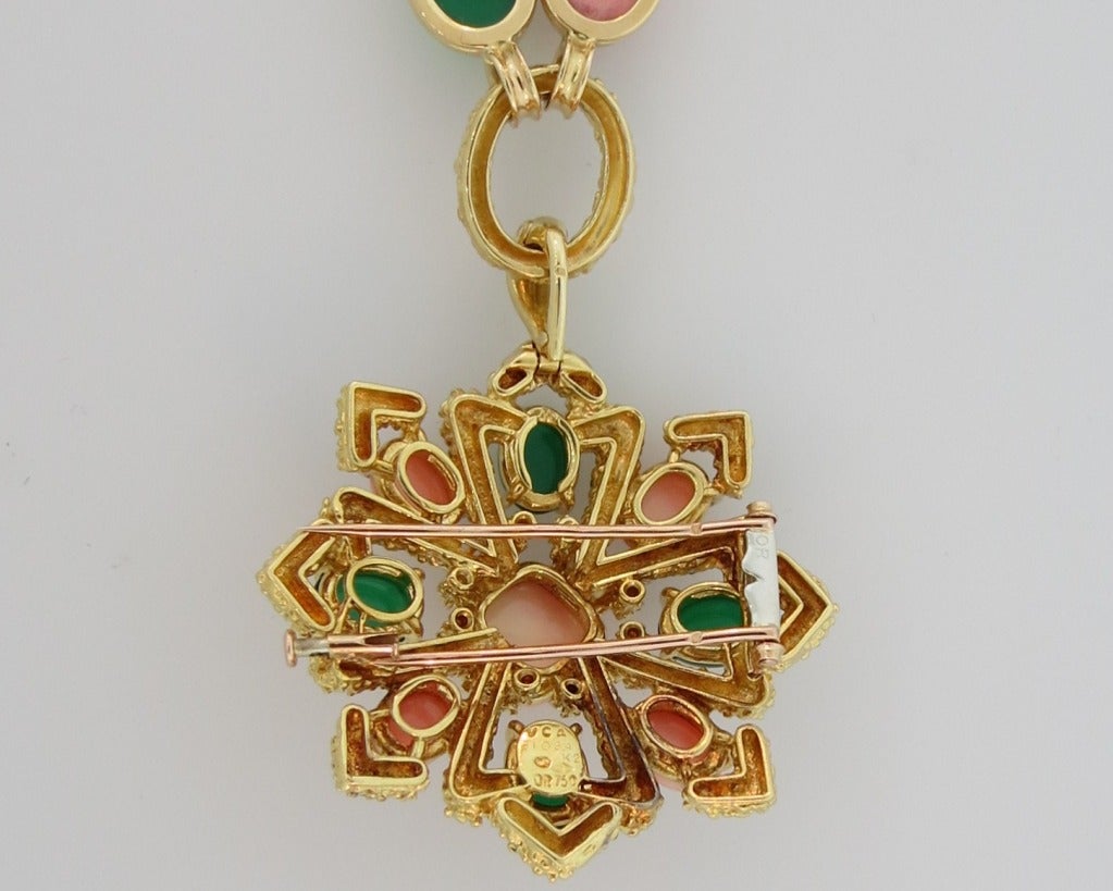 VAN CLEEF AND ARPELS Pendant and Chain