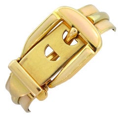 GUCCI Gold Buckle Bracelet