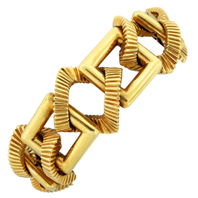 Boucheron Mid Century Link Bracelet For Sale